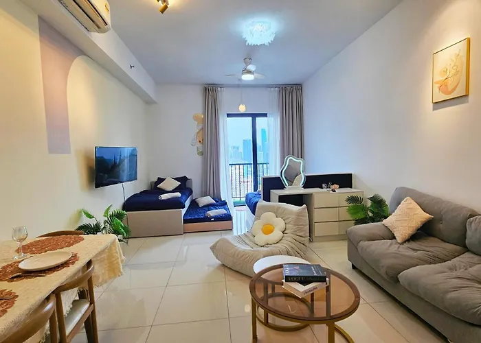 Klcc View Balcony 4Pax Chambers Suites Kl City
